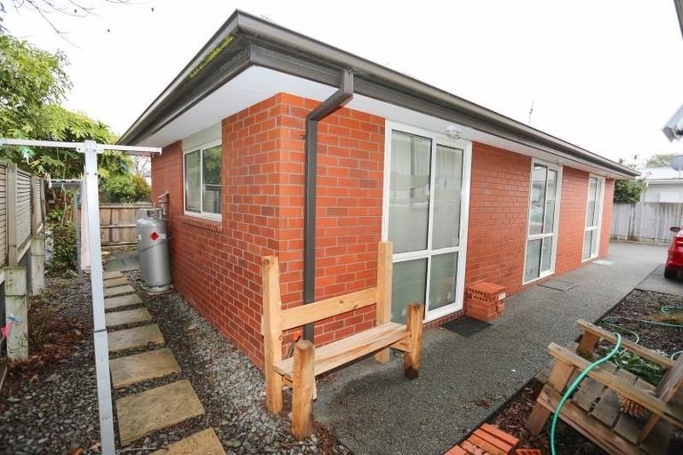 Photo of property in 126 Waimairi Road, Ilam, Christchurch, 8041
