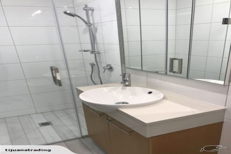 Photo of property in 204/252 Centreway Road, Orewa, 0931