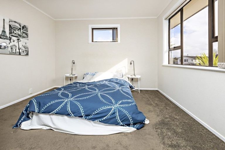 Photo of property in 13 Jenkins Place, Manurewa East, Auckland, 2102