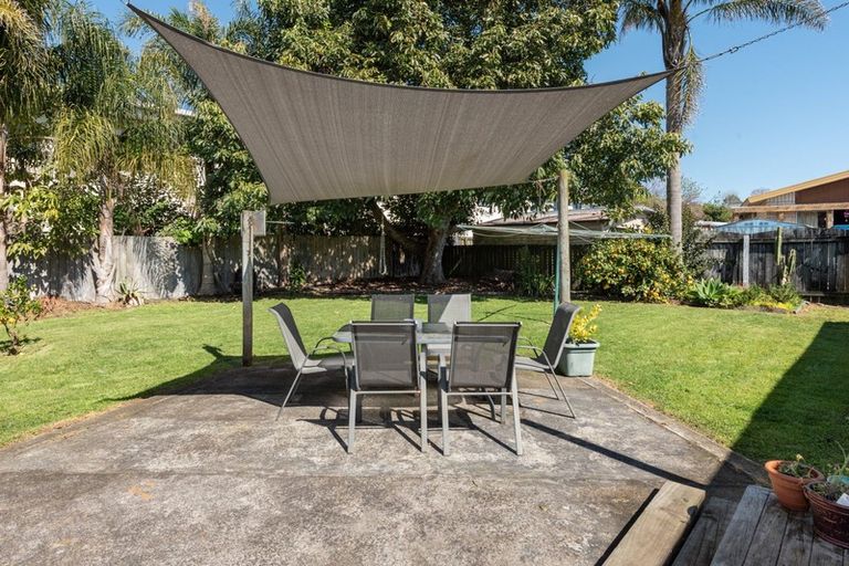 Photo of property in 44 Lagoon Place, Poike, Tauranga, 3112