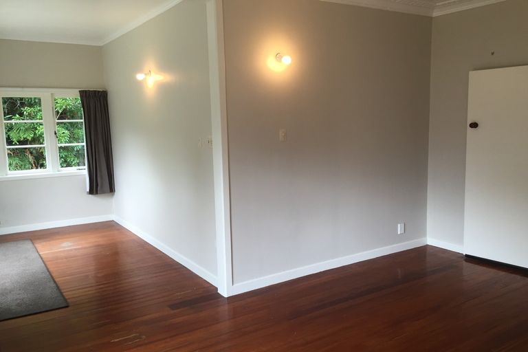 Photo of property in 20 Opoia Road, Hamilton East, Hamilton, 3216