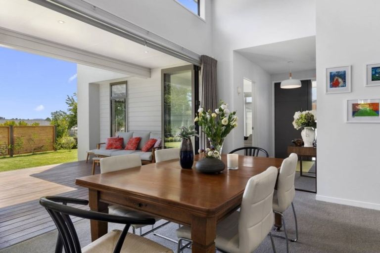 Photo of property in 5e Tui Glen, Omokoroa, 3114