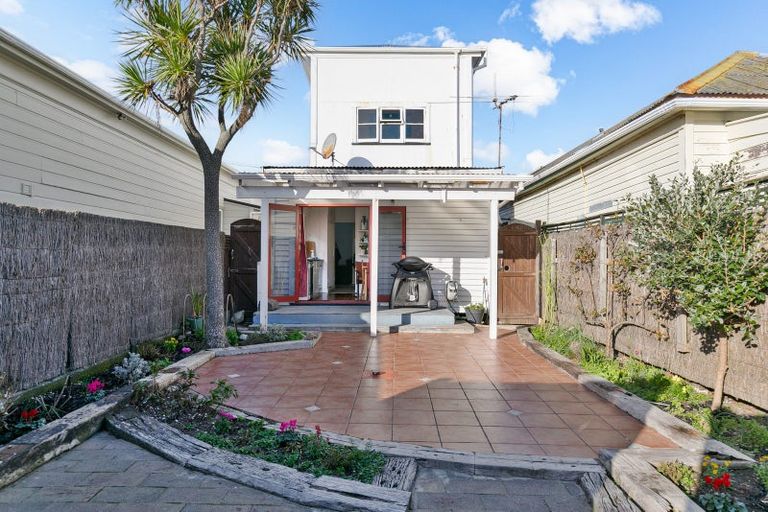 Photo of property in 20 Yule Street, Kilbirnie, Wellington, 6022