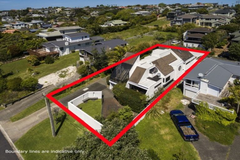 Photo of property in 1/34 Beulah Avenue, Rothesay Bay, Auckland, 0630