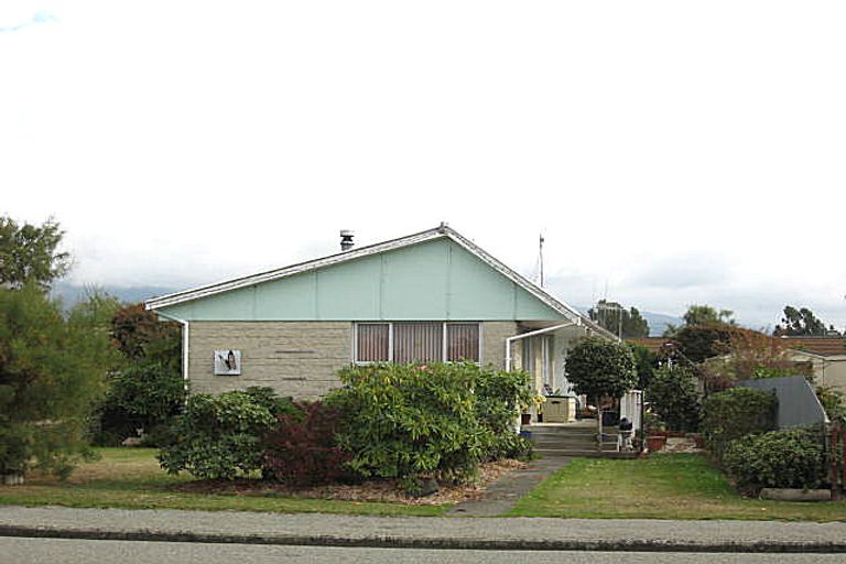 Photo of property in 38 Opie Street, Waimate, 7924