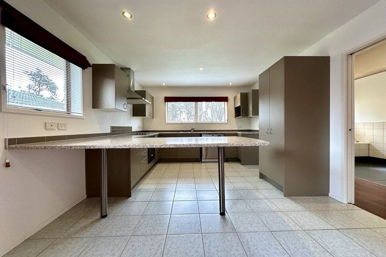 Photo of property in 83 Velma Road, Hillcrest, Auckland, 0627