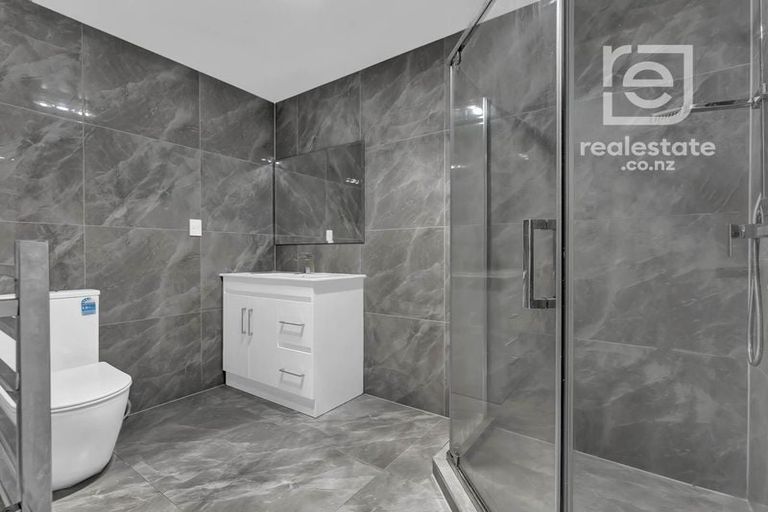 Photo of property in 17f Prictor Street, Papakura, 2110