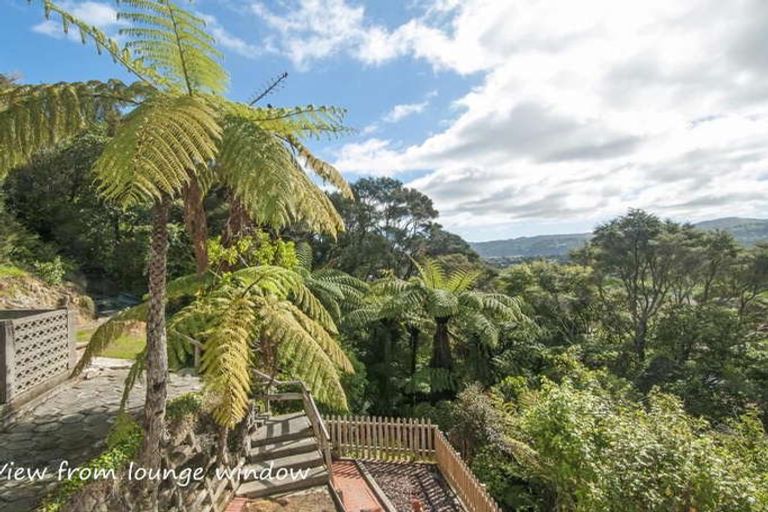 Photo of property in 229 Whites Line East, Waiwhetu, Lower Hutt, 5010