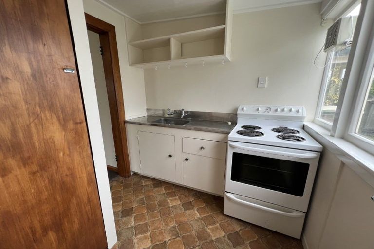 Photo of property in 22ab Milson Line, Roslyn, Palmerston North, 4414