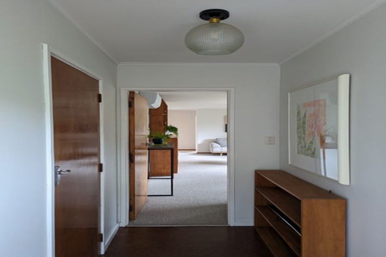 Photo of property in 22a Trelissick Crescent, Ngaio, Wellington, 6035