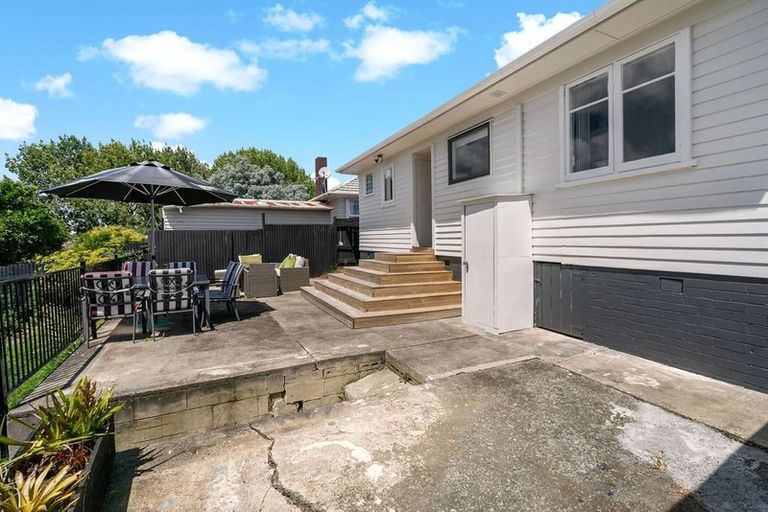 Photo of property in 8 Williams Crescent, Otara, Auckland, 2023