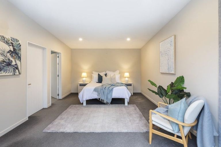 Photo of property in 2 Sycamore Close, Rangiora, 7400