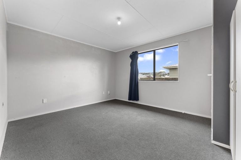Photo of property in 42a Mcleavey Drive, Kelvin Grove, Palmerston North, 4414