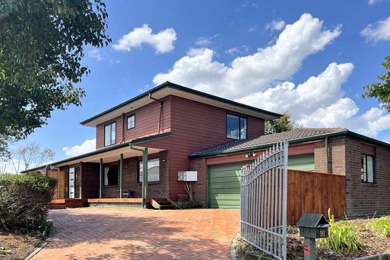 Photo of property in 91 Pacific Drive, Fitzherbert, Palmerston North, 4410