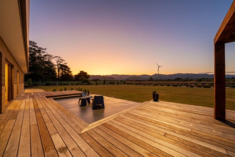 Photo of property in 69 Longwood Road, South Featherston, Featherston, 5771