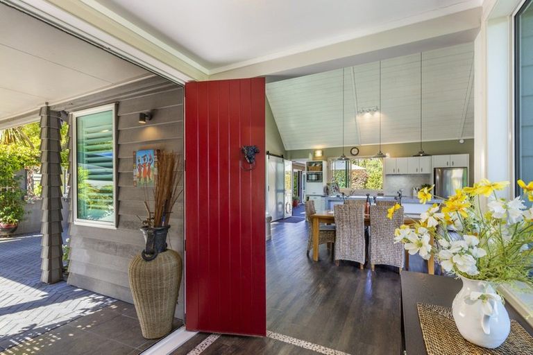 Photo of property in 107 Hill View Drive, Acacia Bay, Taupo, 3385