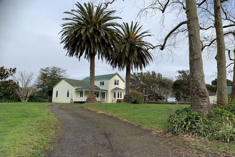 Photo of property in 130 Pukepapa Road, Marton, 4710