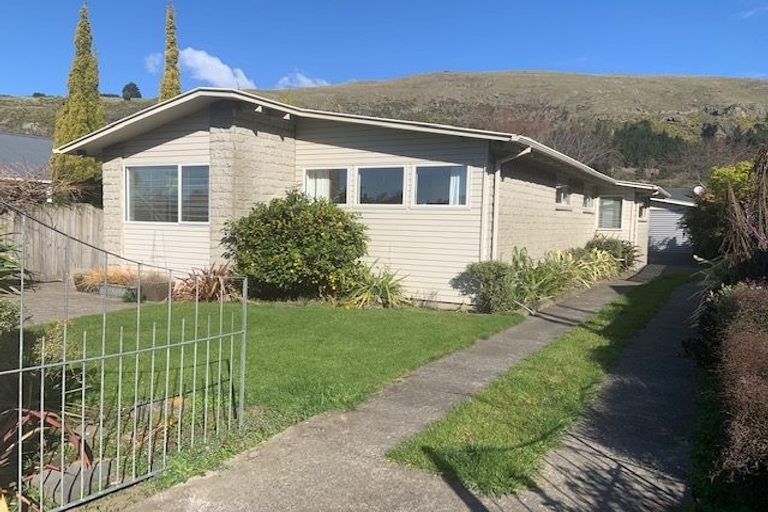 Photo of property in 6 Duncan Street, Sumner, Christchurch, 8081