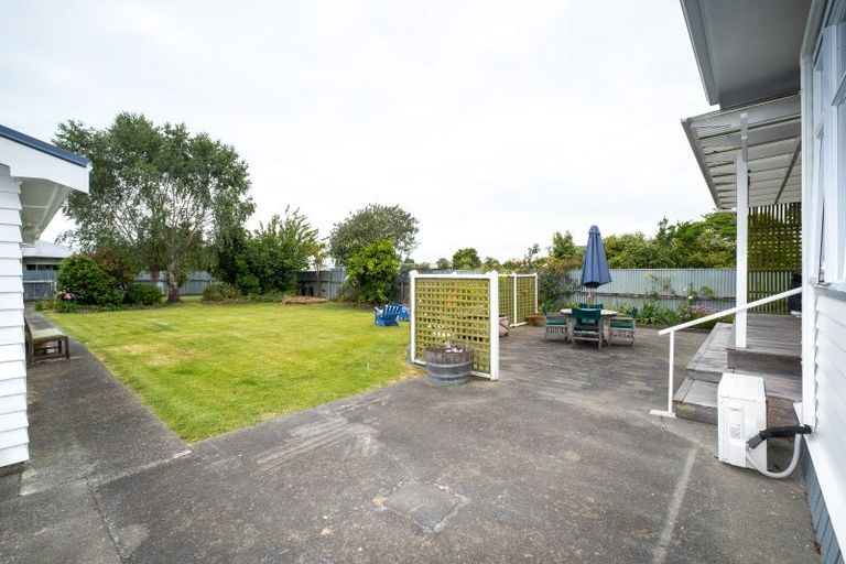 Photo of property in 7 Mill Road, Clive, 4102