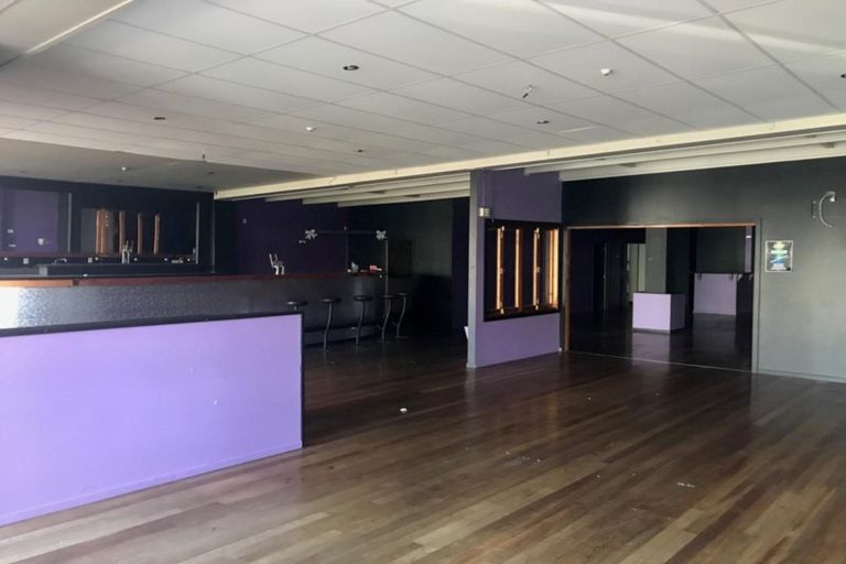 Photo of property in 161 Victoria Street, Cambridge, 3434