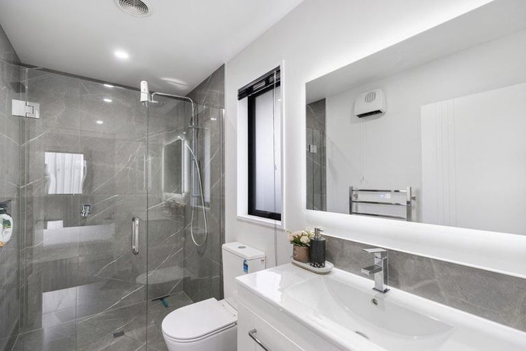 Photo of property in 12 Twin Meadows Drive, Casebrook, Christchurch, 8051