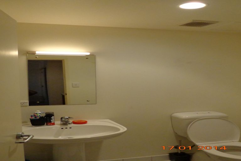 Photo of property in 7e/30 Westward Ho, Glen Eden, Auckland, 0602