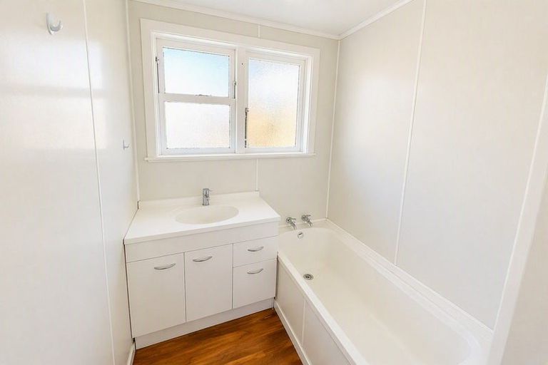 Photo of property in 5 Slim Street, Bader, Hamilton, 3206