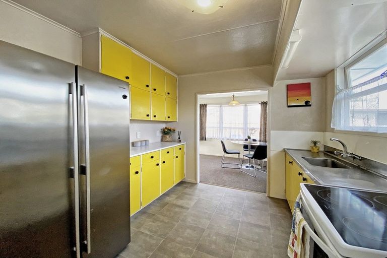 Photo of property in 15 Euan Street, Mangakakahi, Rotorua, 3015