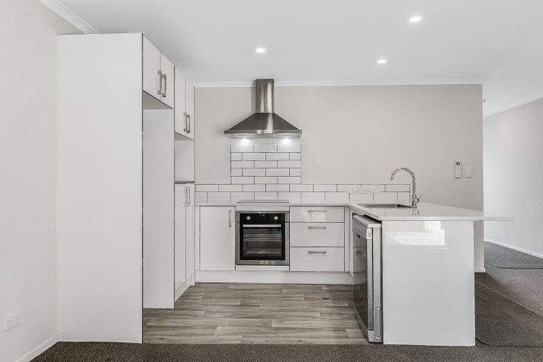 Photo of property in 1/17 Walter Street, Fairfield, Hamilton, 3214