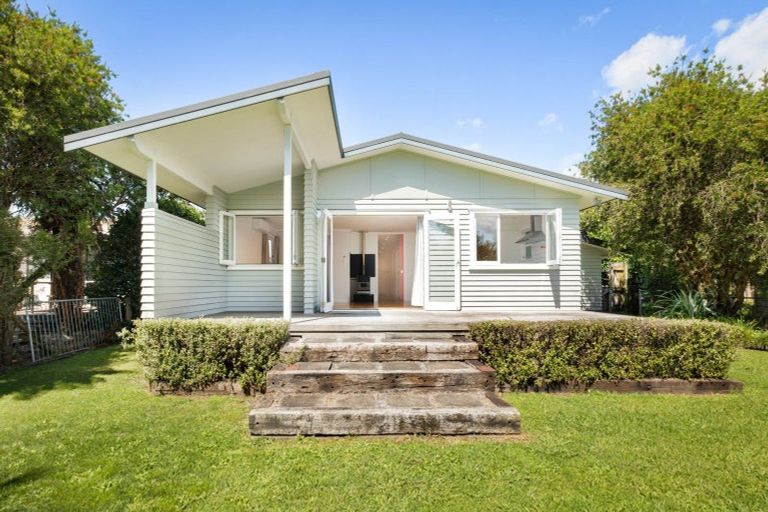 Photo of property in 58 Beach Road, Katikati, 3129
