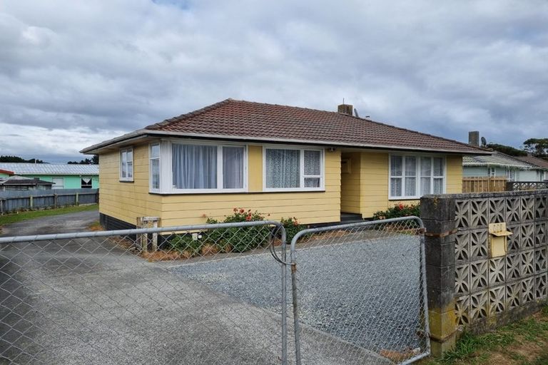 Photo of property in 363 Warspite Avenue, Waitangirua, Porirua, 5024
