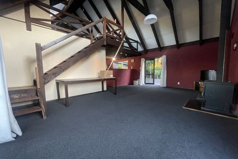 Photo of property in 9 He Awa Crescent, Waikanae, 5036