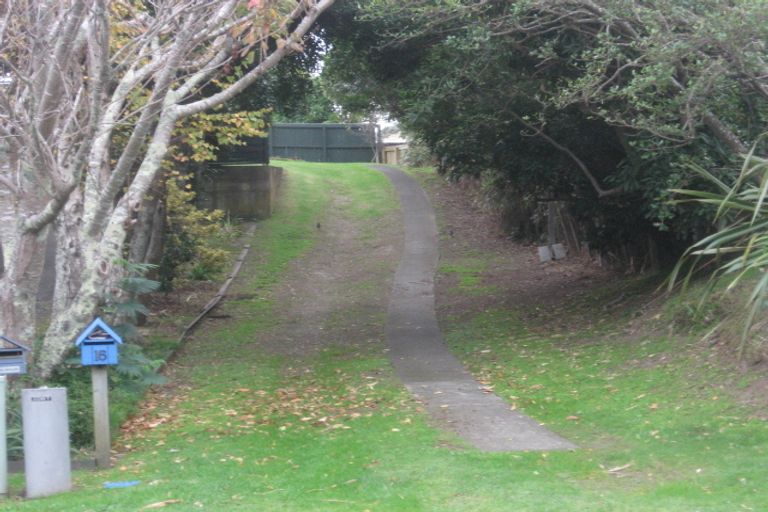 Photo of property in 16 Arawa Street, Raumati Beach, Paraparaumu, 5032
