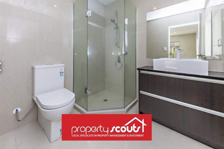 Photo of property in 121 Voyager Drive, Gulf Harbour, Whangaparaoa, 0930