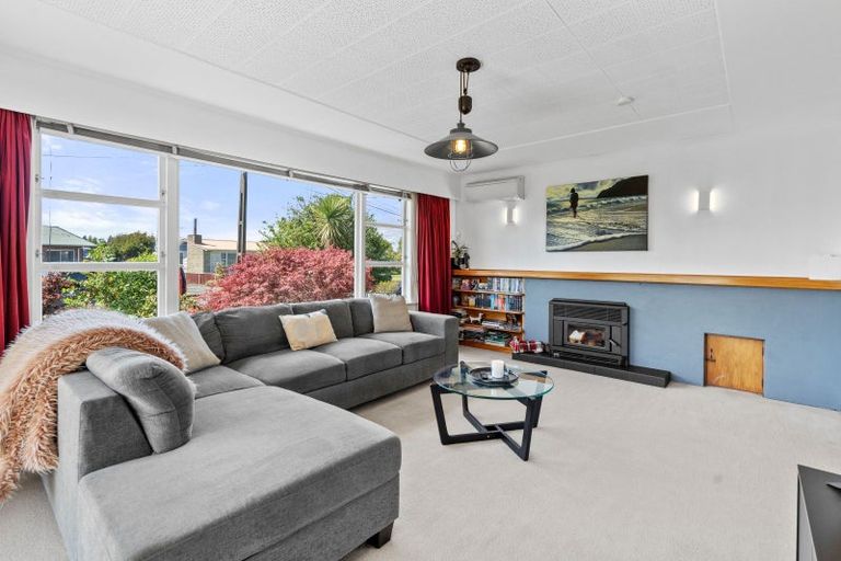Photo of property in 43 Fergusson Street, Solway, Masterton, 5810