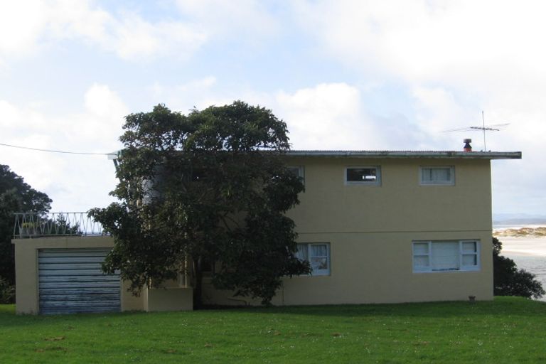 Photo of property in 78 Wintle Street, Mangawhai Heads, Mangawhai, 0505