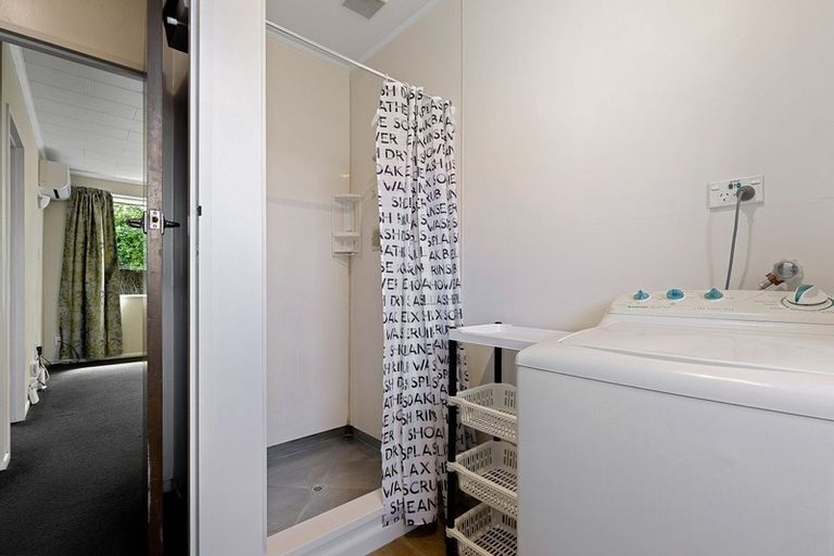 Photo of property in 3/5 Division Street, Riccarton, Christchurch, 8041