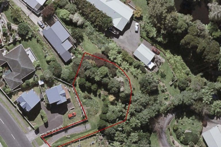 Photo of property in 132 Heta Road, Highlands Park, New Plymouth, 4312