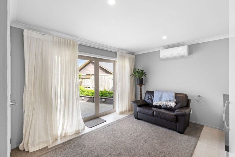 Photo of property in 21 Liberty Grove, Kelvin Grove, Palmerston North, 4414