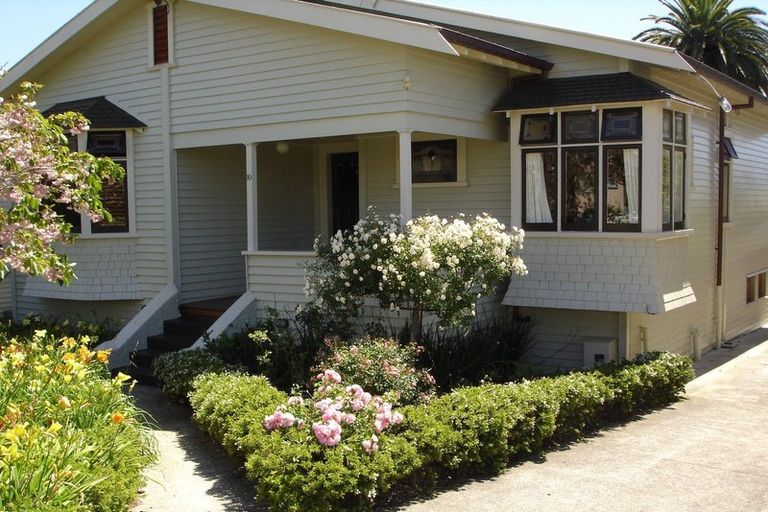 Photo of property in 10 Duders Avenue, Devonport, Auckland, 0624