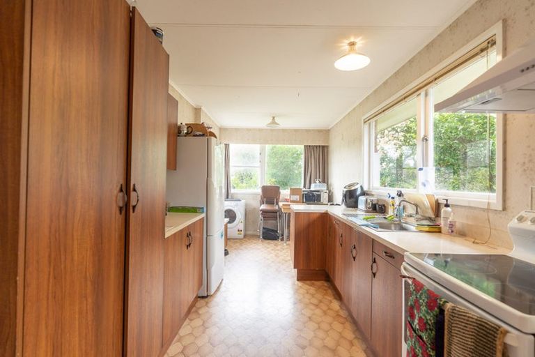 Photo of property in 72 Lethbridge Street, Feilding, 4702