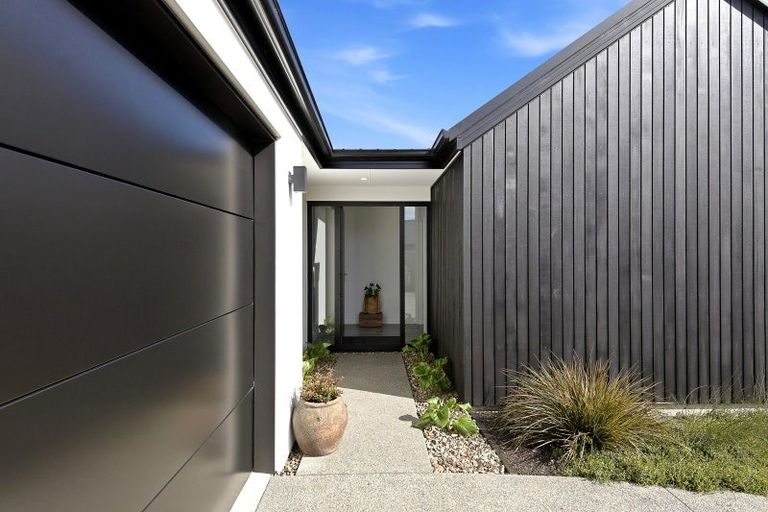 Photo of property in 7 Kiddy Place, Rolleston, 7614