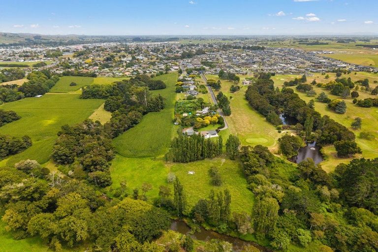 Photo of property in 6 Seales Road, Morrinsville, 3374