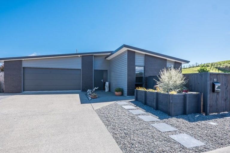 Photo of property in 97 The Drive, Paraparaumu Beach, Paraparaumu, 5032