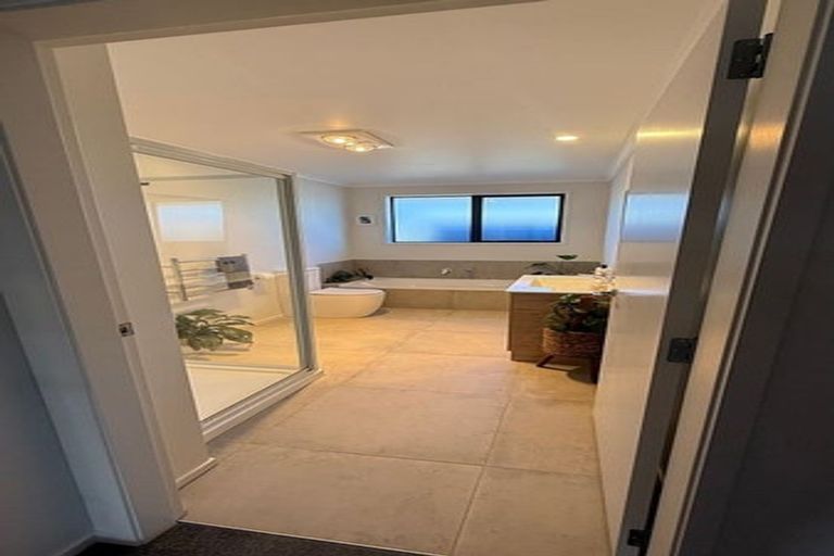 Photo of property in 2b Kauri Lane, Omokoroa, 3114