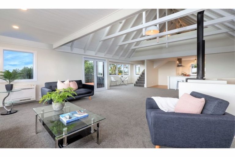 Photo of property in 363 Centaurus Road, Hillsborough, Christchurch, 8022