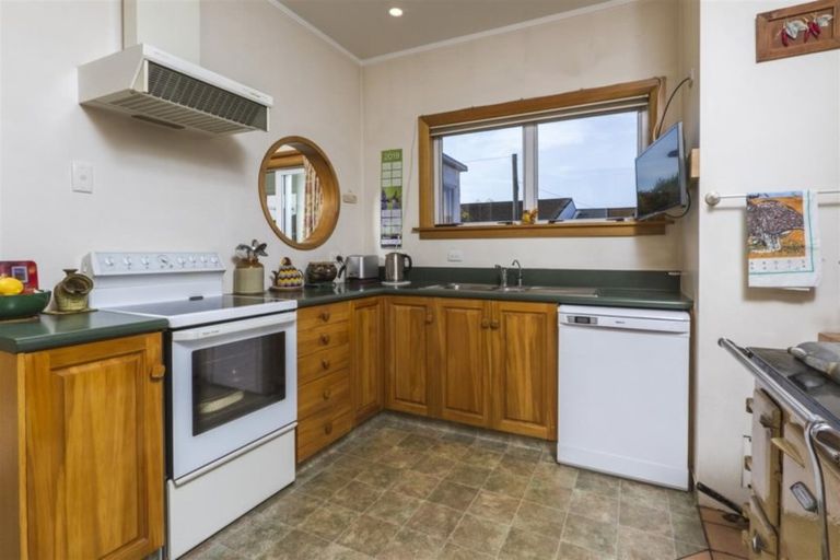 Photo of property in 19 Bledisloe Avenue, Stoke, Nelson, 7011