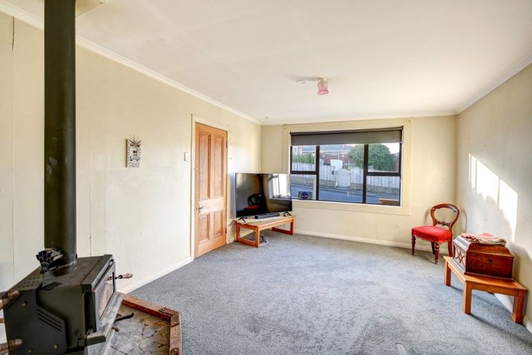 Photo of property in 26 Forbes Street, Balaclava, Dunedin, 9011