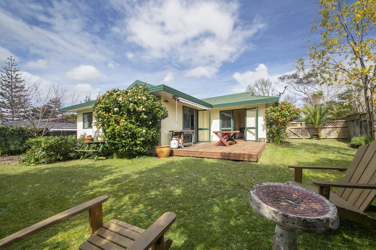 Photo of property in 38 Merlot Heights, Huapai, Kumeu, 0810