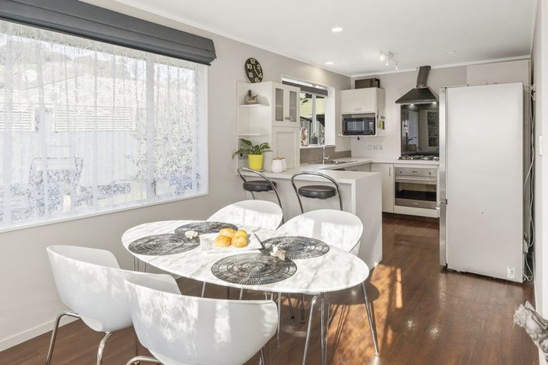 Photo of property in 9 Vining Crescent, Stoke, Nelson, 7011